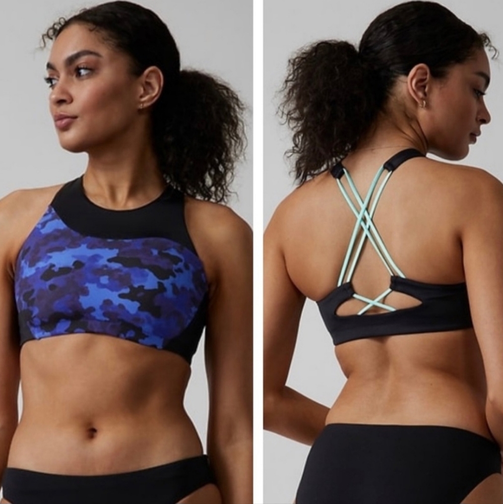 Athleta Freestyle Camo High Neck Bikini Swim Top sz Medium in Blue&Black SU052